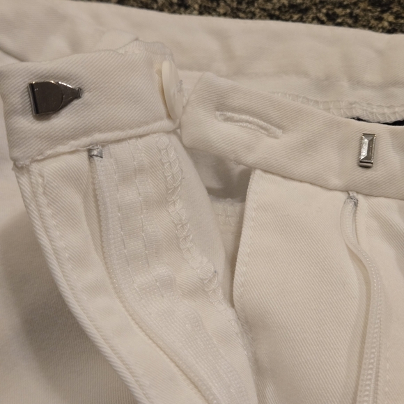 Express White Stretch Fabric Flat Front 2 Back Pockets Women size 5/6 (28 waist) - Picture 8 of 15